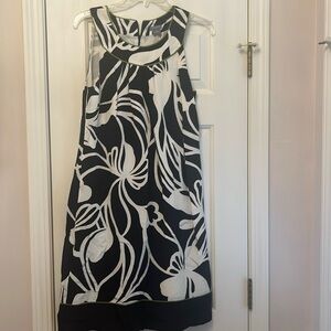 Ann Taylor Black flower Print